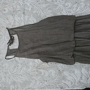 Frilly romper with POCKETS!